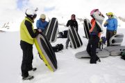 Freeride airboarding in the Pyrenees