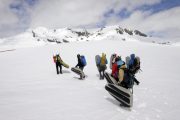 Freeride airboarding in the Pyrenees