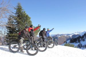 Fatbiking in winter in the Pyrenees