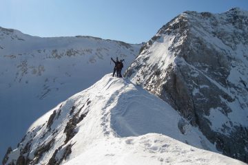 Winter mountaineering course in the Pyrenees