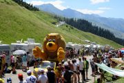 TDF publicity caravane fun