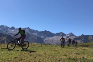 womens mountain biking in Pyrenees