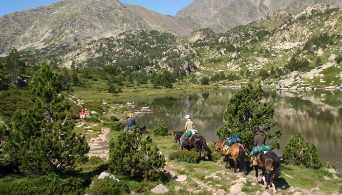 Horse riding holiday in Pyrenees