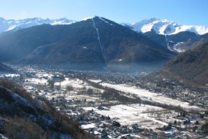 Luchon valley family winter holiday