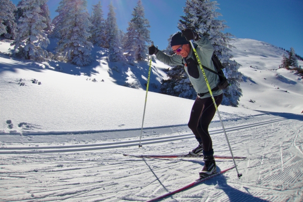 Wearing layers suitable for maximum effort cross-country skiing