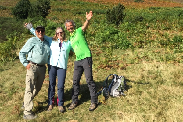 Hiking in the Pyrenees with a hiking guide