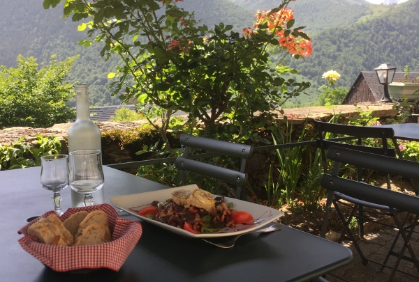 Eating dinner on a sunny terrasse